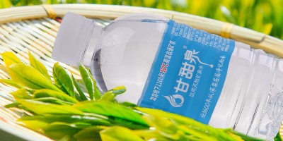三伏天喝水有讲究！千万别喝错了